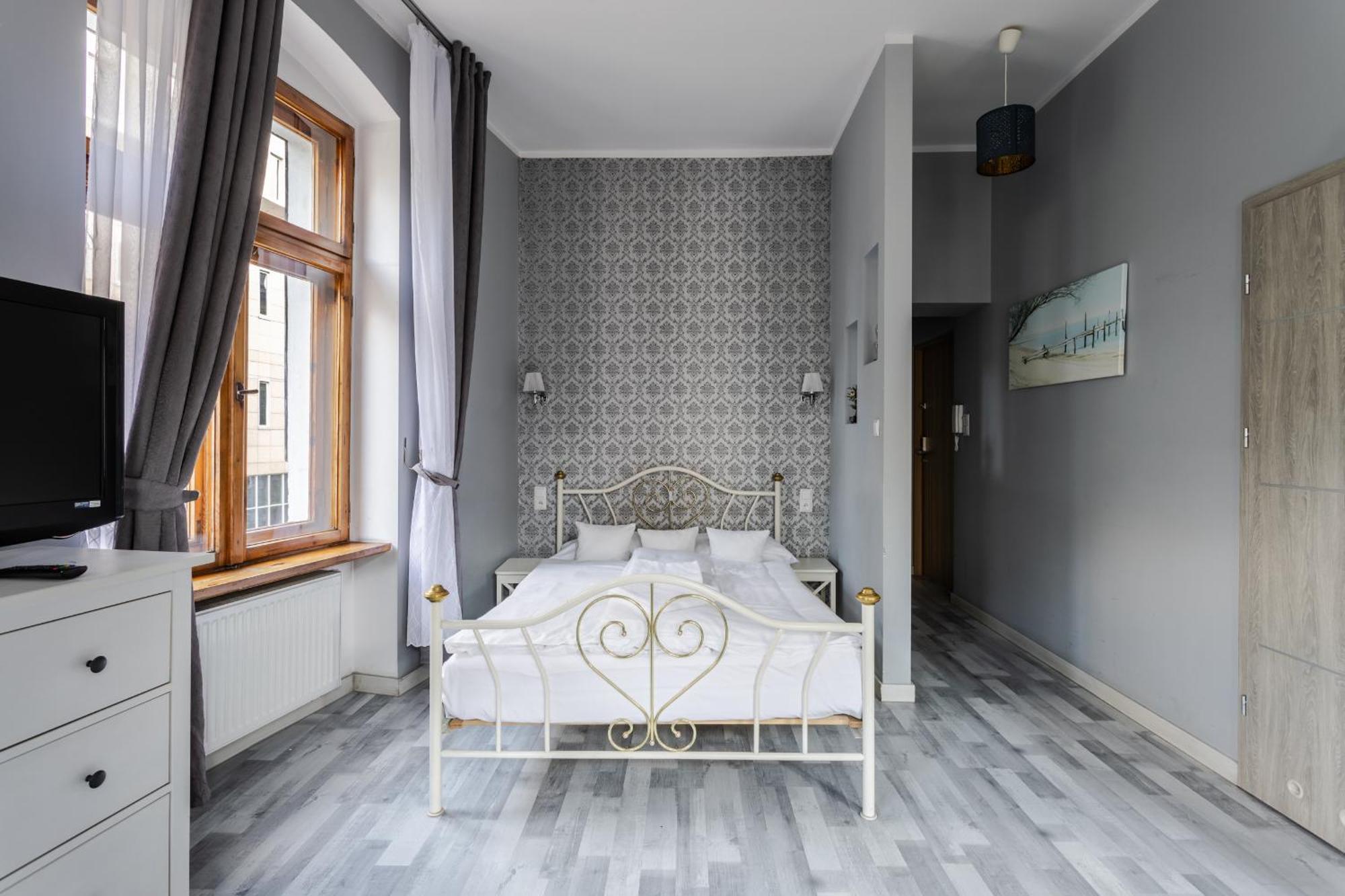 Functional And Comfortable Very Berry Studios In Poznan By Noclegi Renters Exterior photo